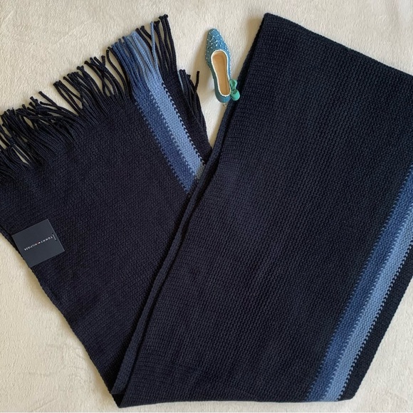 Tommy Hilfiger Other - TOMMY HILFIGER 100% acrylic navy blue unisex fringed scarf NWT
